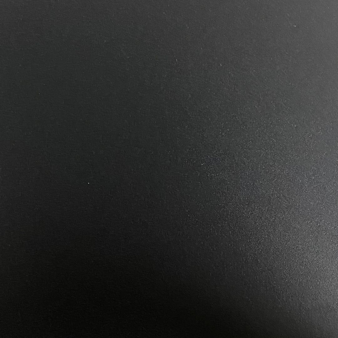 GOTHIC GRAPHITE BLACK GOTHIC GRAPHITE BLACK